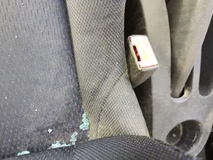 Foto de PRETENSOR AIRBAG IZQUIERDO RENAULT CLIO III 1.4 16V (98 CV / 72 KW)