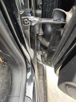 Foto de RETENEDOR PUERTA AUDI A5 COUPE (8T) 2.0 16V TDI (170 CV / 125 KW)