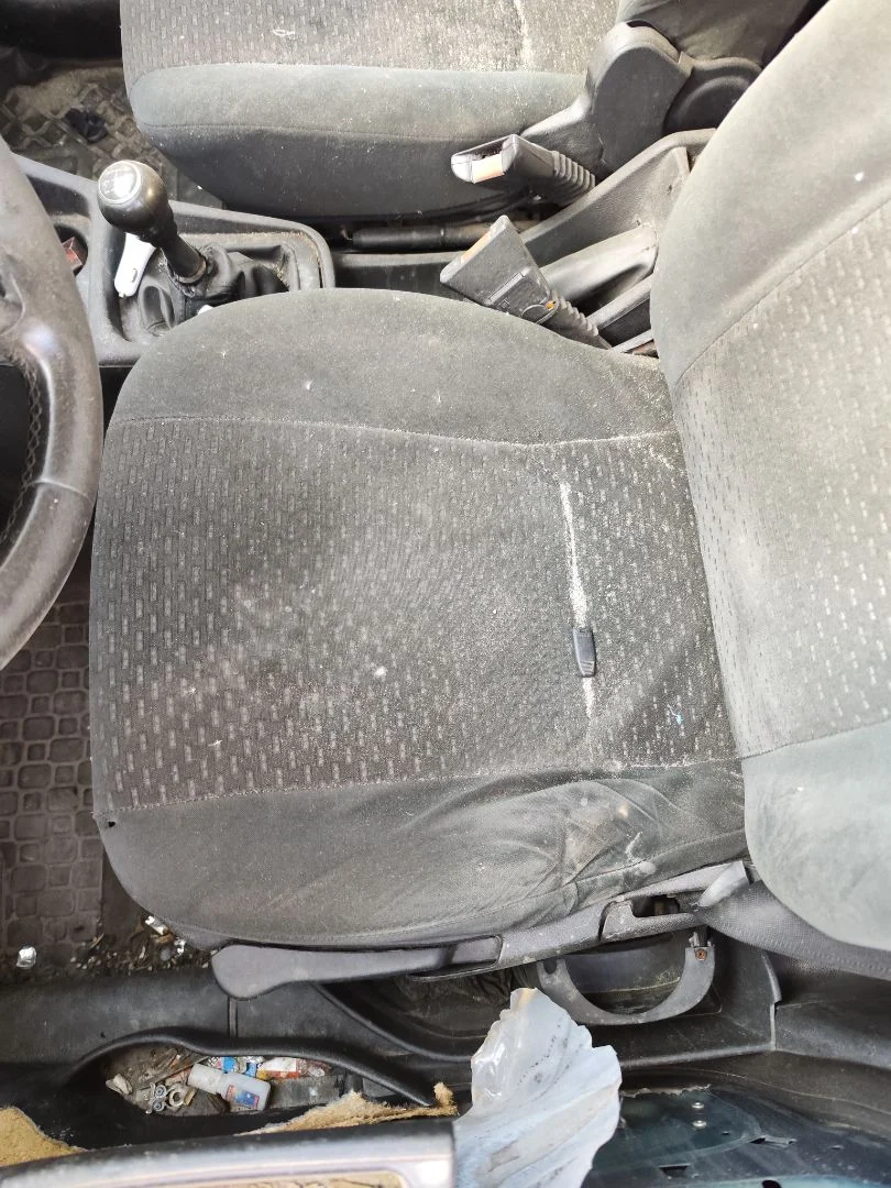 Foto de ASIENTO DELANTERO IZQUIERDO OPEL ZAFIRA A 2.0 DTI (101 CV / 74 KW)