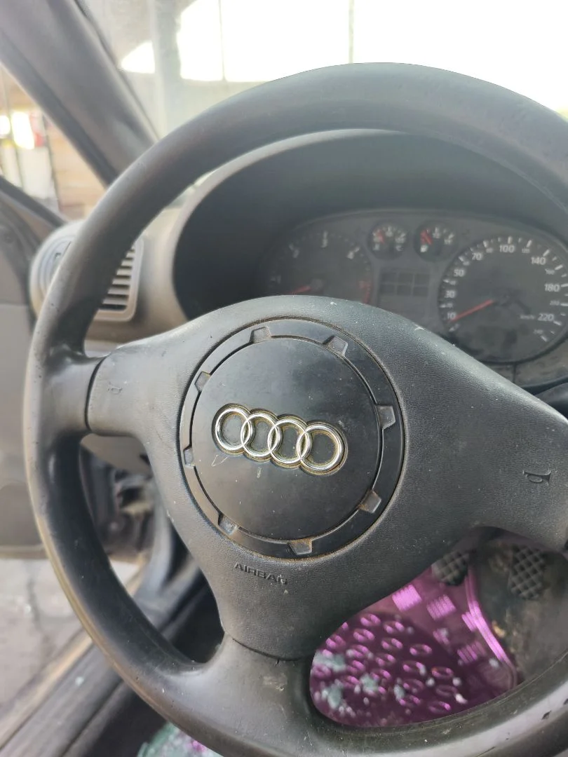 Foto de AIRBAG DELANTERO IZQUIERDO AUDI A3 (8L) 1.9 TDI (110 CV / 81 KW) referencia 8L0880201C FKZ
