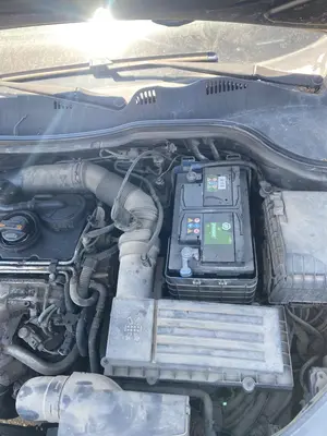 Foto de CAJA FILTRO AIRE AUDI A3 (8P1) 2.0 TDI (140 CV / 103 KW) referencia 3C0129607AQ foto 2