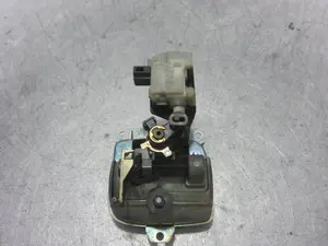 Foto de NO IDENTIFICADO SEAT IBIZA (6L1) 1.4 16V (75 CV / 55 KW) referencia 6L6827573 foto 5