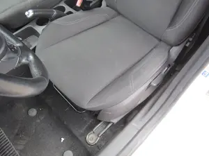 Foto de JUEGO ASIENTOS COMPLETO FORD FIESTA (CNN) 1.5 TDCi CAT (75 CV / 55 KW) foto 4