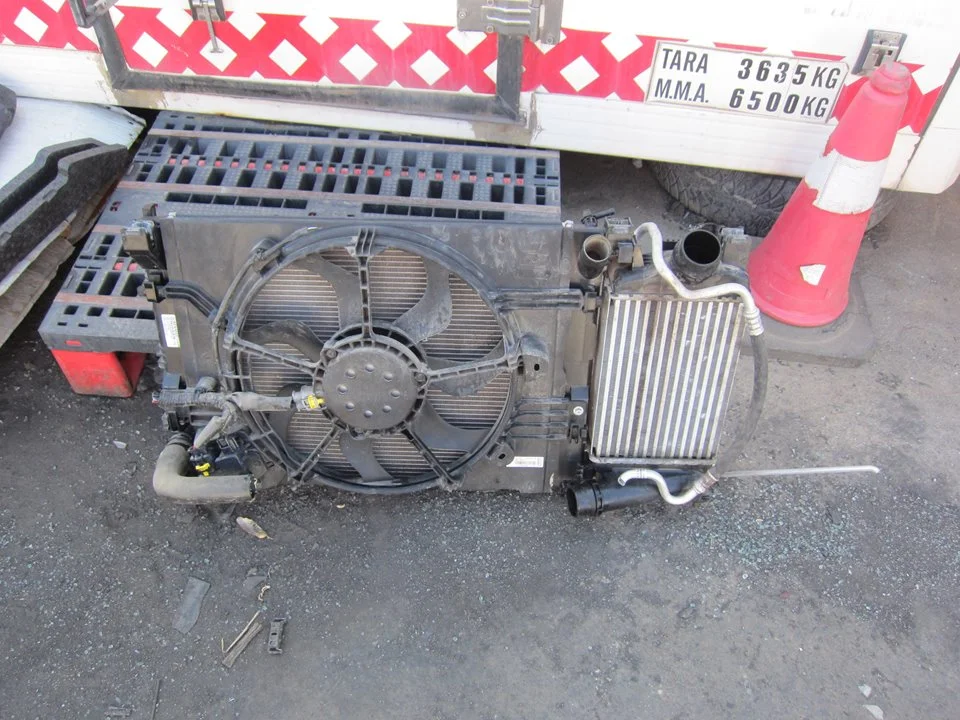 Foto de ELECTROVENTILADOR NISSAN MICRA (K14) 0.9 CAT (90 CV / 66 KW) referencia 8200135167