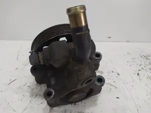 Foto de BOMBA DIRECCION FORD FOCUS BERLINA (CAK) referencia HBDGA foto 5