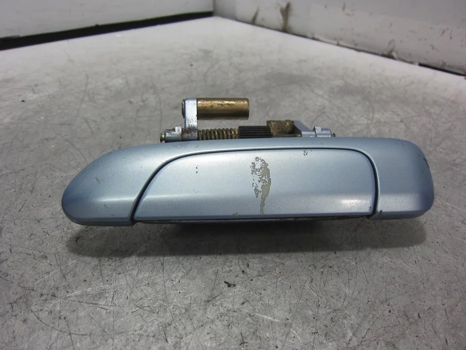 Foto de MANETA EXTERIOR TRASERA IZQUIERDA HONDA JAZZ (GD1/5) 1.4 DSi CAT (83 CV / 61 KW) referencia 72680SAA003