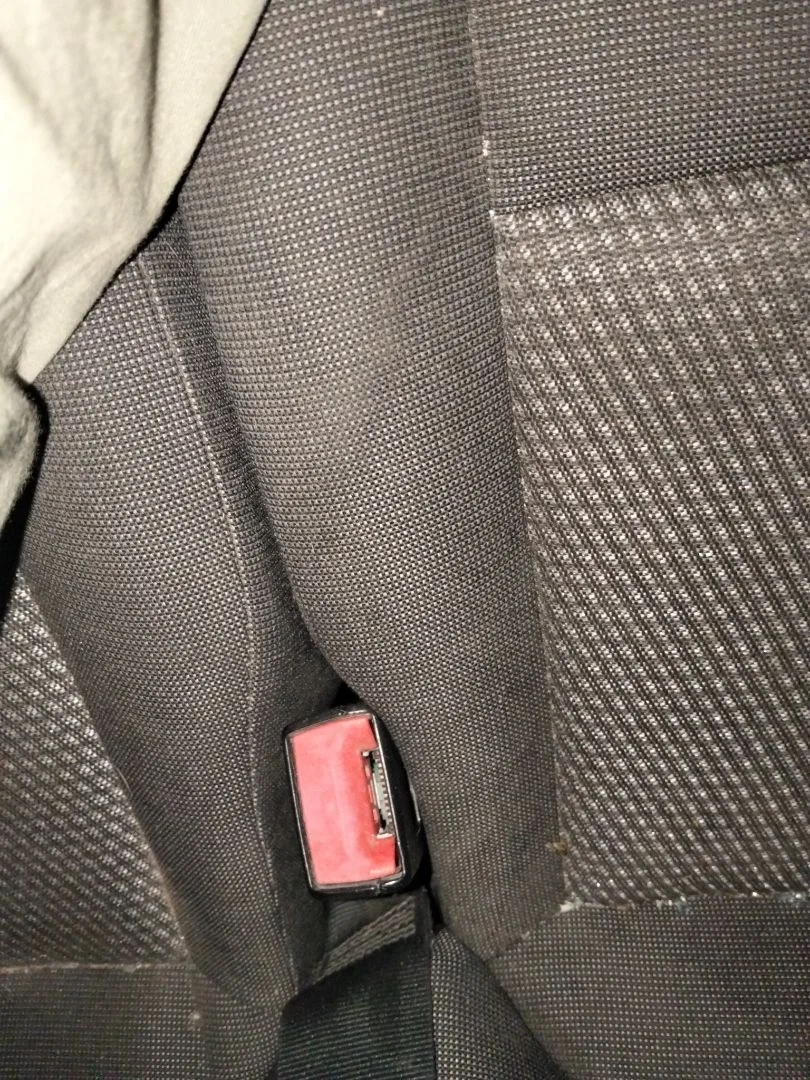 Foto de ENGANCHE CINTURON DELANTERO DERECHO FORD TRANSIT CUSTOM FURGÓN (TTF)