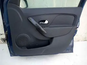 Foto de GUARNECIDO PUERTA DELANTERA DERECHA DACIA LOGAN II 1.5 dCi Diesel FAP CAT (90 CV / 66 KW)