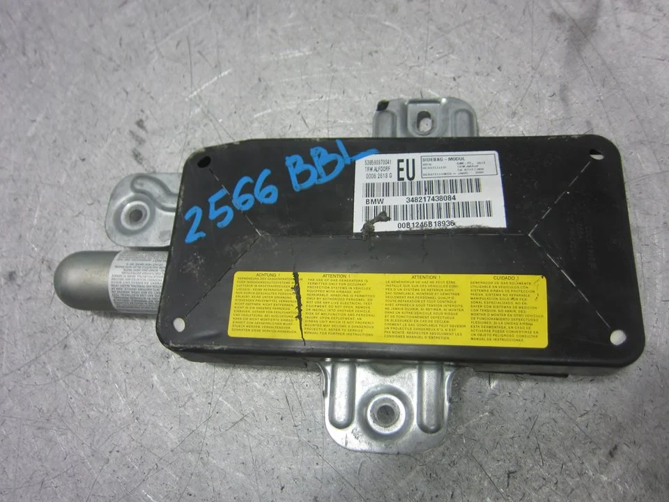 Foto de AIRBAG LATERAL DERECHO BMW SERIE 3 BERLINA (E46) 2.0 16V Diesel CAT (136 CV / 100 KW) referencia 348217438084