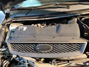 Foto de REJILLA DELANTERA FORD FOCUS SPORTBREAK (CAP) 1.6 TDCi CAT (90 CV / 66 KW)