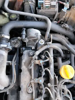 Foto de MANGUERAS INTERCOOLER RENAULT LAGUNA II (BG0) 1.9 dCi Diesel CAT (101 CV / 74 KW)