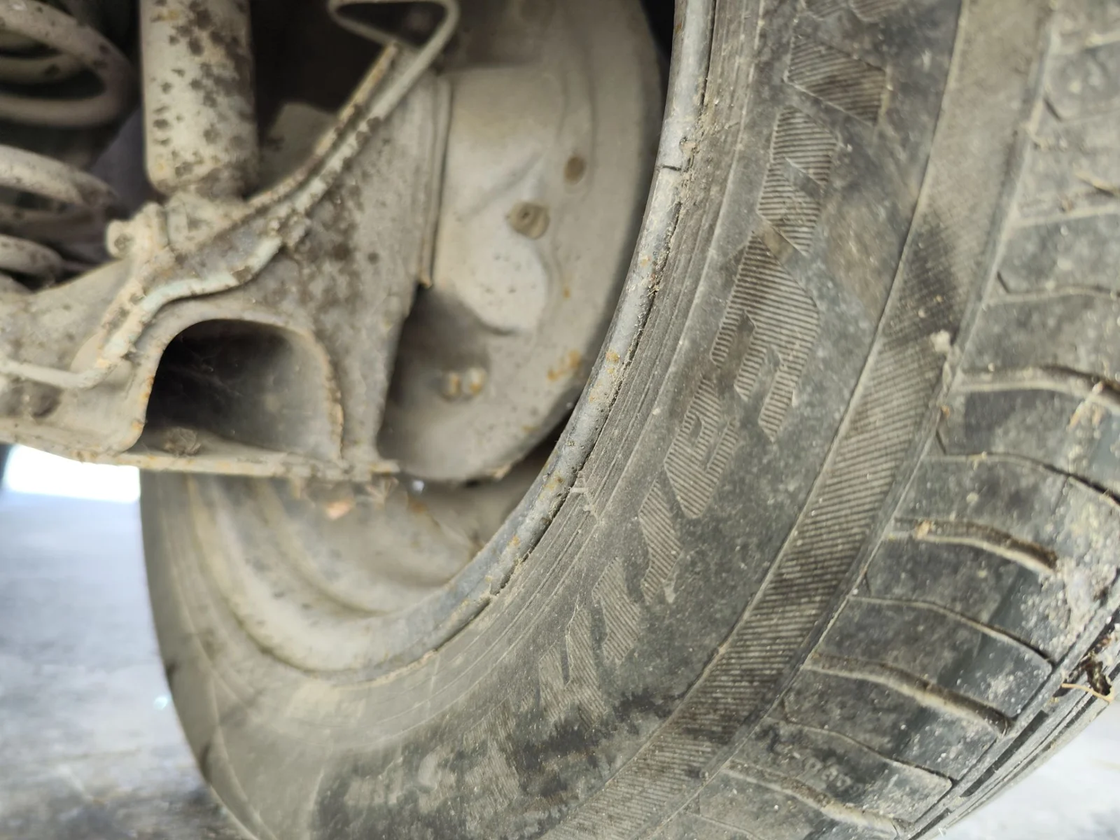 Foto de MANGUETA TRASERA DERECHA OPEL CORSA C 1.2 16V CAT (Z 12 XE / LW4) (75 CV / 55 KW)