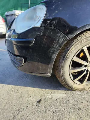Foto de PARAGOLPES DELANTERO VOLKSWAGEN POLO IV (9N3) 1.9 TDI (101 CV / 74 KW)