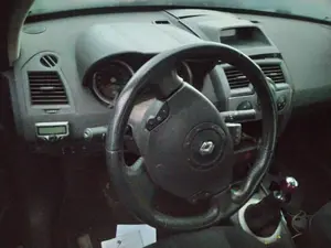 Foto de COLUMNA DIRECCION RENAULT MEGANE II BERLINA 5P 1.4 16V (98 CV / 72 KW) referencia 8200738088 foto 5