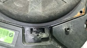 Foto de SUBWOOFER BMW SERIE M6 GRAN COUPE (F06) 4.4 V8 32V (560 CV / 412 KW) referencia ZR923066903 foto 4