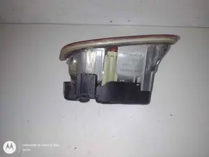 Foto de PILOTO TRASERO DERECHO INTERIOR BMW SERIE 3 BERLINA (E46) 2.0 24V (150 CV / 110 KW) referencia 8364924 foto 2