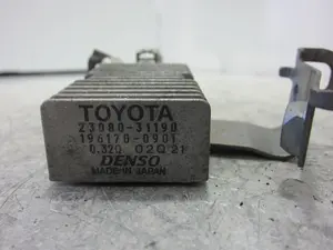 Foto de MODULO ELECTRONICO LEXUS RX (GGL1/GYL1) referencia 2308031190 foto 2