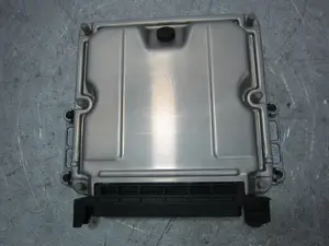 Foto de CENTRALITA MOTOR UCE CITROEN C5 BERLINA 2.0 HDi (109 CV / 80 KW) referencia 9641607980 foto 1