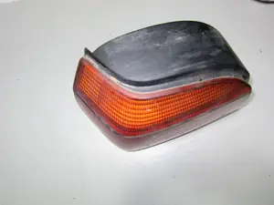Foto de PILOTO TRASERO IZQUIERDO VOLKSWAGEN GOLF III (1H1)(11.1991) 1.9 TDI (90 CV / 66 KW) referencia 1H6945257 foto 2