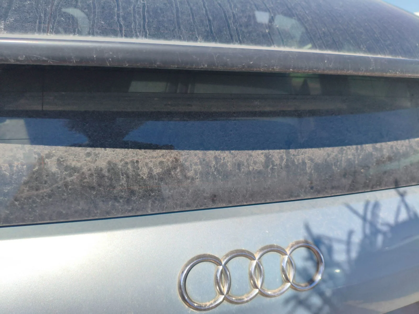Foto de LUZ CENTRAL DE FRENO AUDI A2 (8Z) 1.4 TDI (75 CV / 55 KW) referencia 8Z0945097