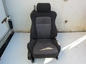 Foto de JUEGO ASIENTOS COMPLETO MITSUBISHI 3000 GT (Z10) 3.0 Biturbo (286 CV / 210 KW) foto 3
