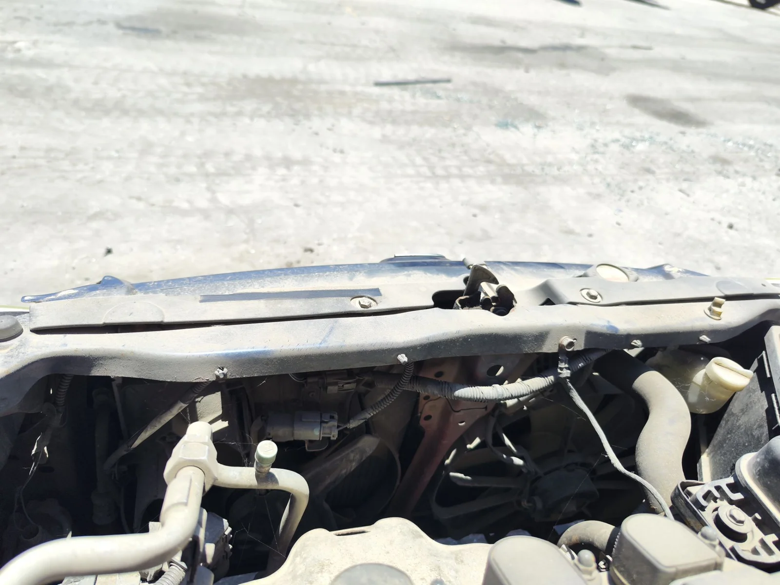 Foto de CONDENSADOR / RADIADOR AIRE ACONDICIONADO HONDA CIVIC AERODECK (MB/MC) 1.6 CAT (D 16 B 2) (116 CV / 85 KW)