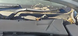 Foto de BRAZO LIMPIA DELANTERO IZQUIERDO BMW SERIE 3 BERLINA (E90) 2.0 CAT (129 CV / 95 KW)