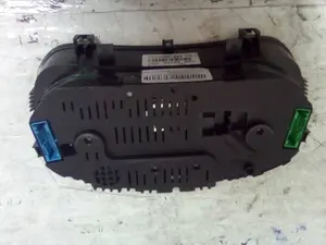Foto de CUADRO INSTRUMENTOS VOLKSWAGEN GOLF IV BERLINA (1J1)(10.1997) 1.6 (101 CV / 74 KW) referencia 962476280000 foto 5