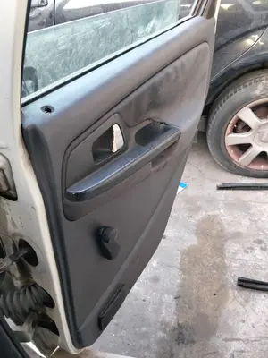 Foto de ELEVALUNAS TRASERO DERECHO SEAT IBIZA (6K1) 1.9 TDI (90 CV / 66 KW) referencia 6K4839402F