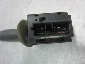 Foto de MANDO LIMPIA PEUGEOT 206 1.6 (88 CV / 65 KW) referencia 96331043ZL foto 5