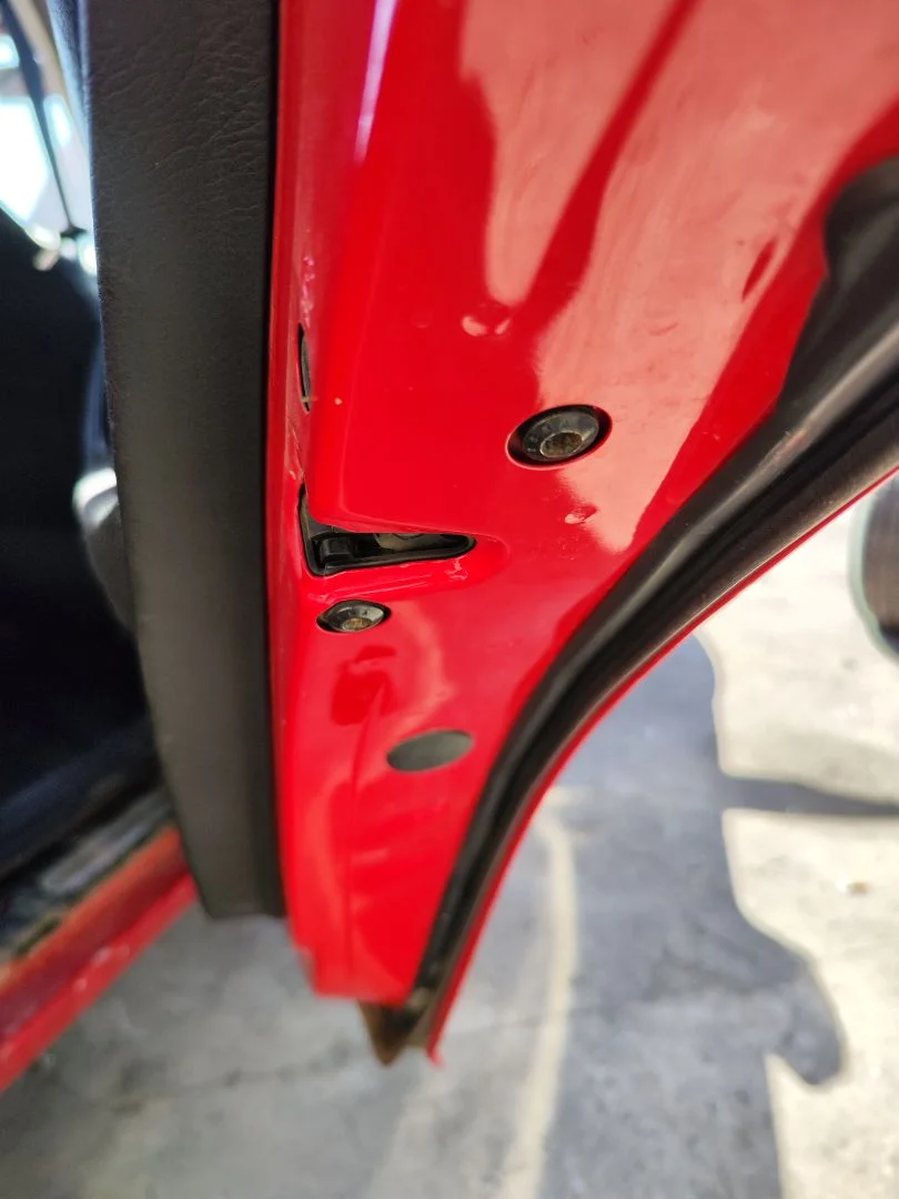 Foto de CERRADURA PUERTA TRASERA DERECHA VOLKSWAGEN GOLF IV BERLINA (1J1)(10.1997) 1.9 TDI (90 CV / 66 KW)