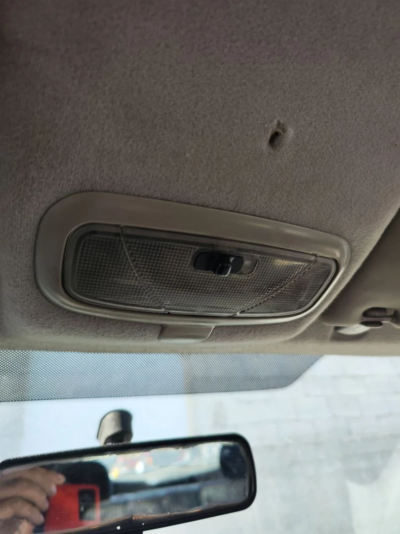 Foto de LUZ INTERIOR FORD FOCUS BERLINA (CAK) 1.6 16V CAT (101 CV / 74 KW)