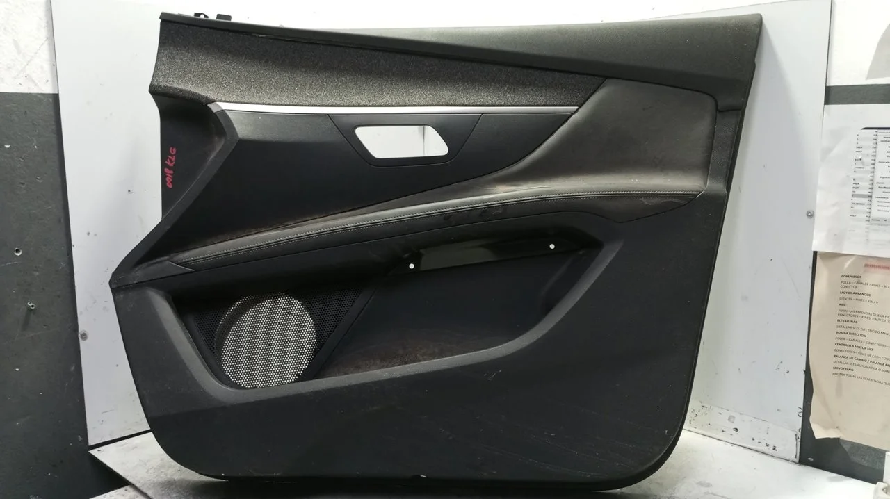 Foto de GUARNECIDO PUERTA DELANTERA DERECHA PEUGEOT 3008 1.5 Blue-HDI FAP (131 CV / 96 KW) referencia 9815750777