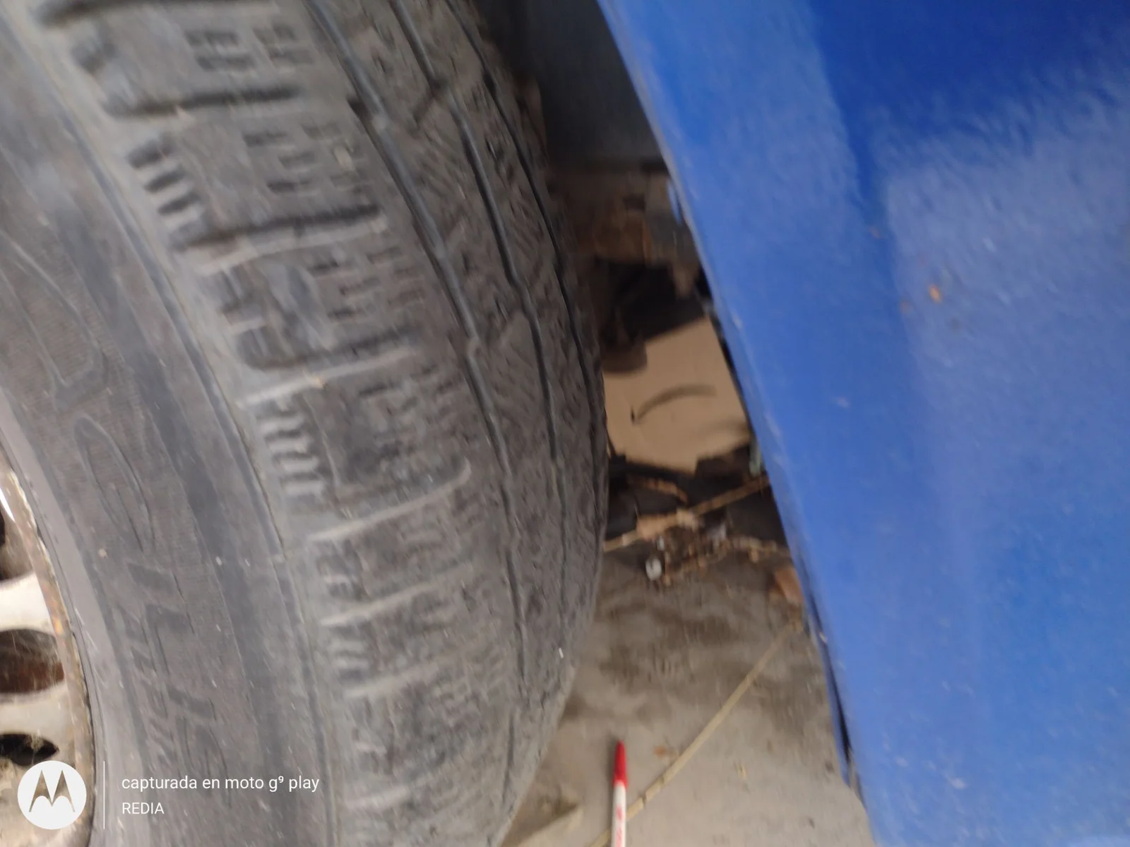 Foto de PASO RUEDA DELANTERO IZQUIERDO VOLKSWAGEN CRAFTER FURGÓN (2E) 2.5 TDI DPF (109 CV / 80 KW)