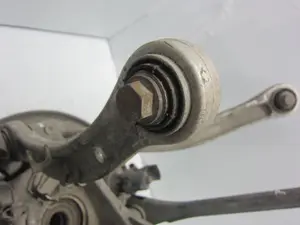 Foto de BRAZO SUSPENSION SUPERIOR TRASERO DERECHO PORSCHE CAYENNE (TIPO 92A) referencia 7L0505375A foto 3