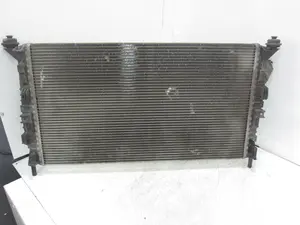 Foto de RADIADOR AGUA MAZDA 3 BERLINA (BK) 2.0 Diesel CAT (143 CV / 105 KW) referencia 3M5H8005TL