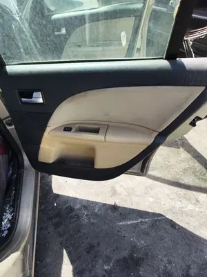 Foto de GUARNECIDO PUERTA TRASERA DERECHA FORD MONDEO BERLINA (GE) 2.0 TDCi CAT (131 CV / 96 KW) referencia 1331512