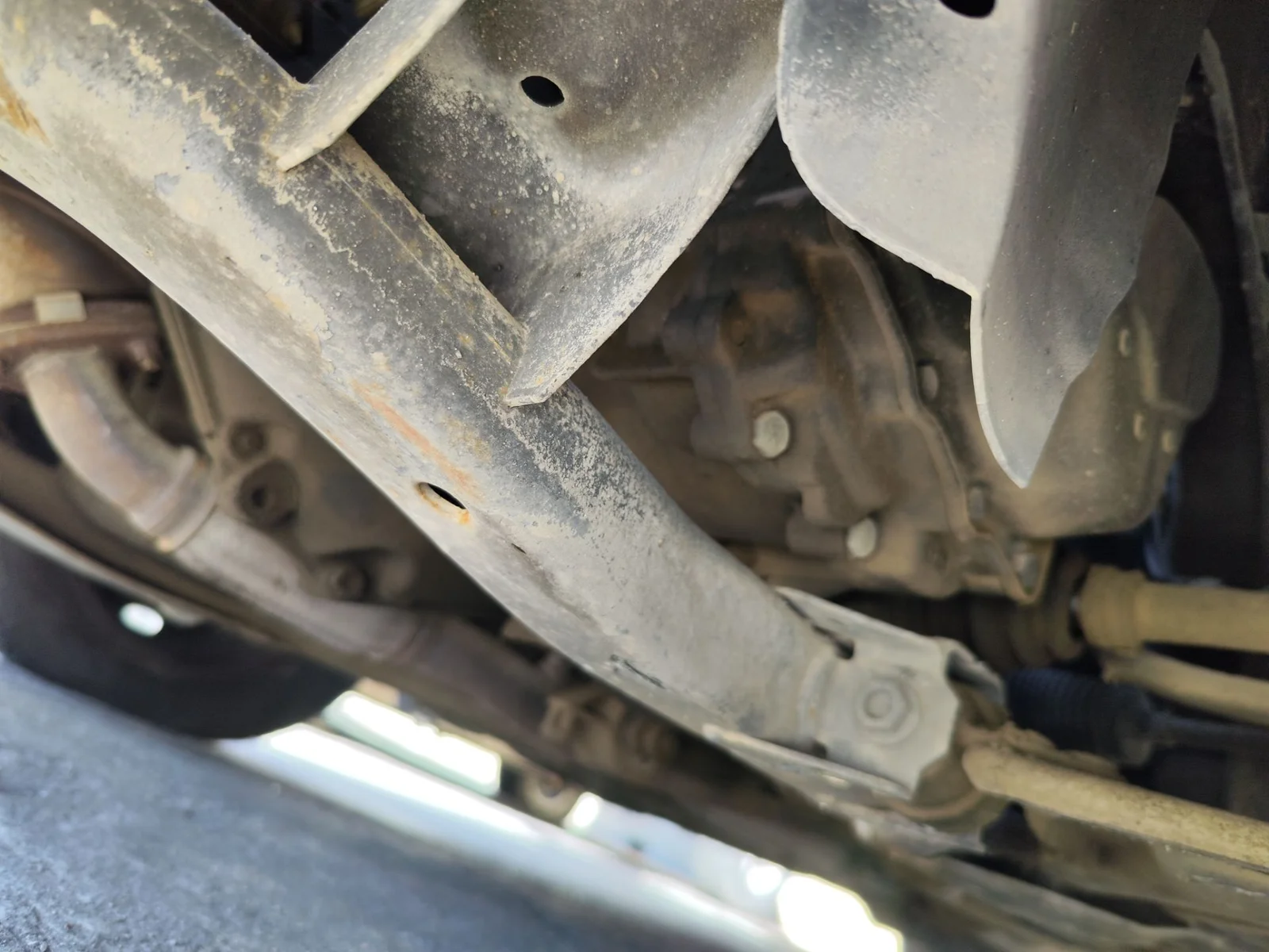 Foto de EJE DELANTERO / CUNA MOTOR OPEL CORSA C 1.2 16V CAT (Z 12 XE / LW4) (75 CV / 55 KW)