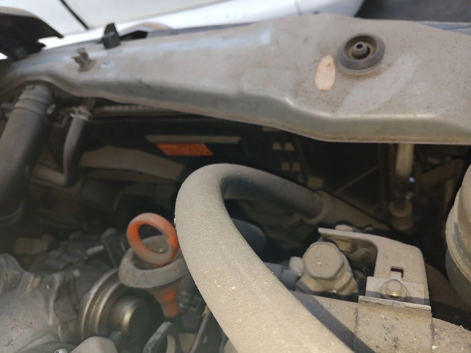 Foto de CONDENSADOR / RADIADOR AIRE ACONDICIONADO MITSUBISHI GRANDIS (NA0W) 2.0 DI-D CAT (136 CV / 100 KW)