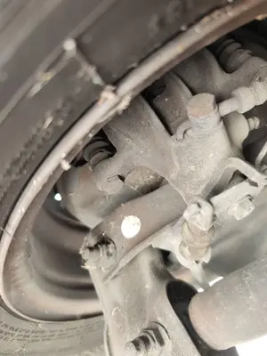 Foto de PINZA DE FRENO TRASERA IZQUIERDA VOLVO S40 BERLINA 1.6 CAT (109 CV / 80 KW)