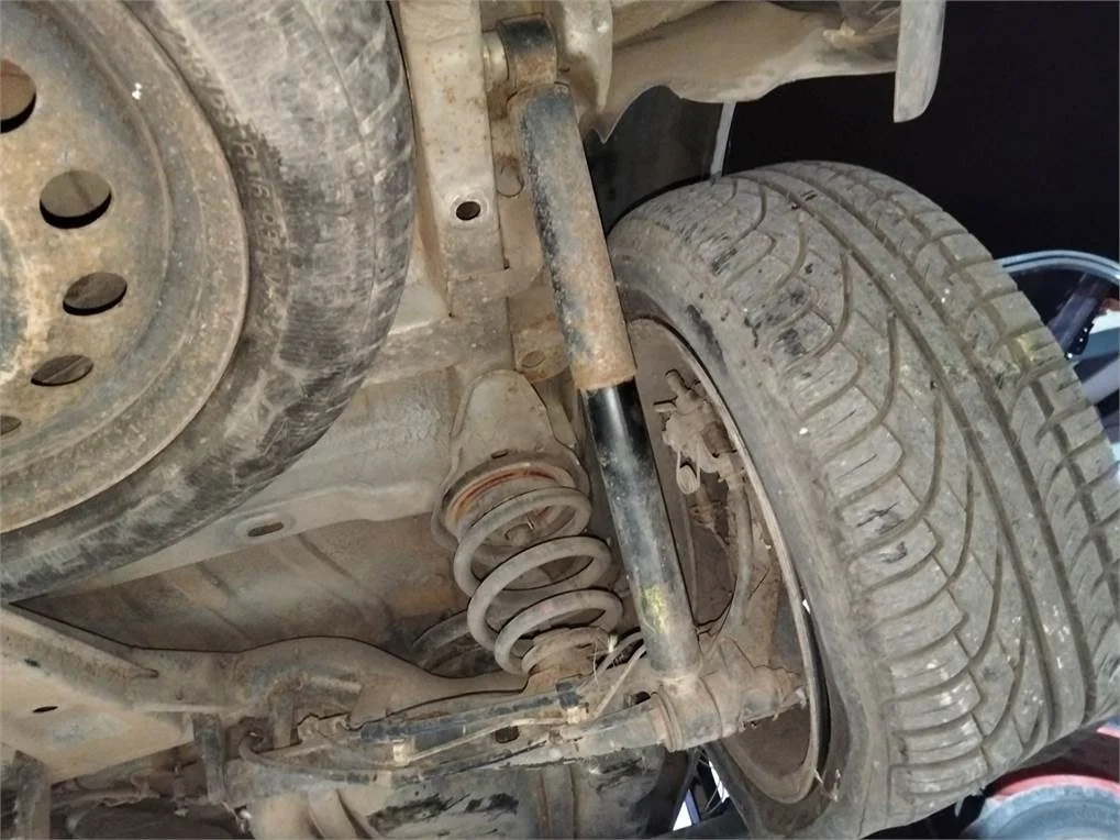 Foto de AMORTIGUADOR TRASERO DERECHO SEAT ALHAMBRA (7V9)