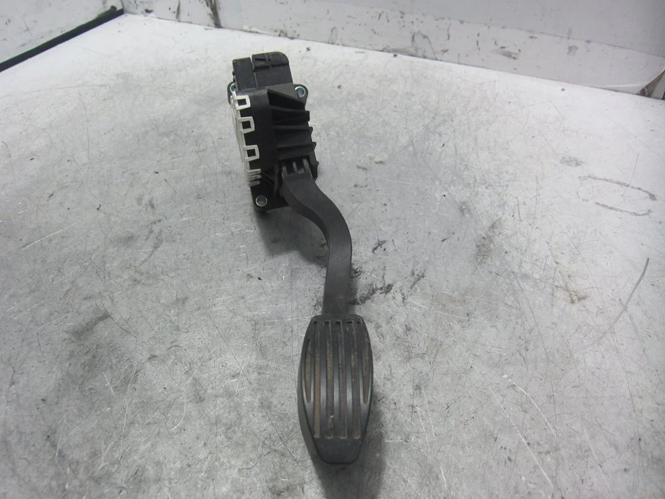 Foto de POTENCIOMETRO PEDAL FIAT 500 (150) BERLINA 1.2 CAT (69 CV / 51 KW) referencia 005185209000
