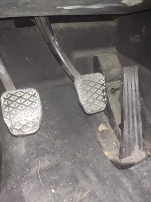 Foto de PEDAL FRENO BMW SERIE X5 (E53) 3.0 Turbodiesel CAT (218 CV / 160 KW)