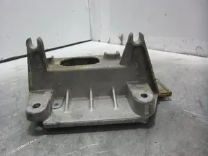 Foto de NO IDENTIFICADO RENAULT CLIO III 1.5 dCi Diesel (68 CV / 50 KW) referencia 11254AX600 foto 5
