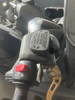 Foto de BOMBA FRENO DELANTERA YAMAHA TMAX 530 530 cm3 - 34 kW (0 CV / 0 KW)