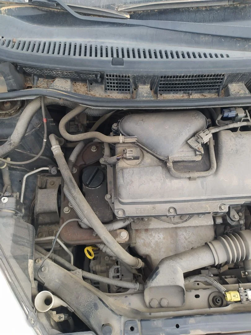 Foto de MOTOR COMPLETO NISSAN NOTE (E11E) 1.4 CAT (88 CV / 65 KW) referencia CR14DE