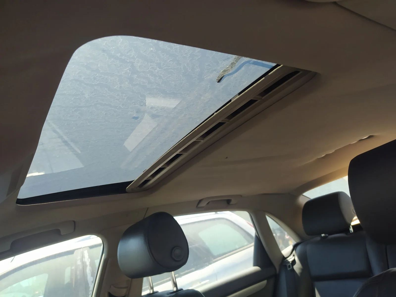 Foto de TECHO ELECTRICO AUDI A4 BERLINA (8E) 2.5 V6 24V TDI (180 CV / 132 KW)