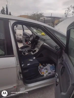 Foto de GOMAS CONTORNO PUERTA FORD S-MAX (CA1) 2.0 TDCi CAT (140 CV / 103 KW)