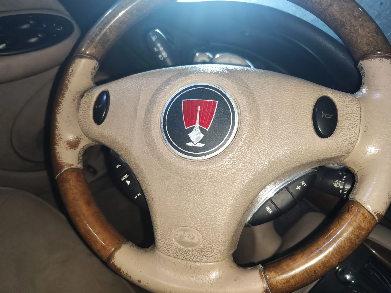 Foto de AIRBAG DELANTERO IZQUIERDO MG ROVER ROVER 75 (RJ) 2.0 16V CDT (116 CV / 85 KW) referencia EHM102400S