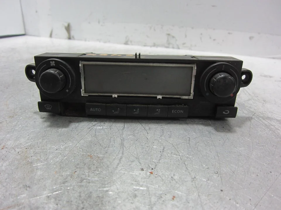 Foto de MANDO CALEFACCION / AIRE ACONDICIONADO SEAT IBIZA (6L1) 1.9 TDI (101 CV / 74 KW) referencia 6L0820043B